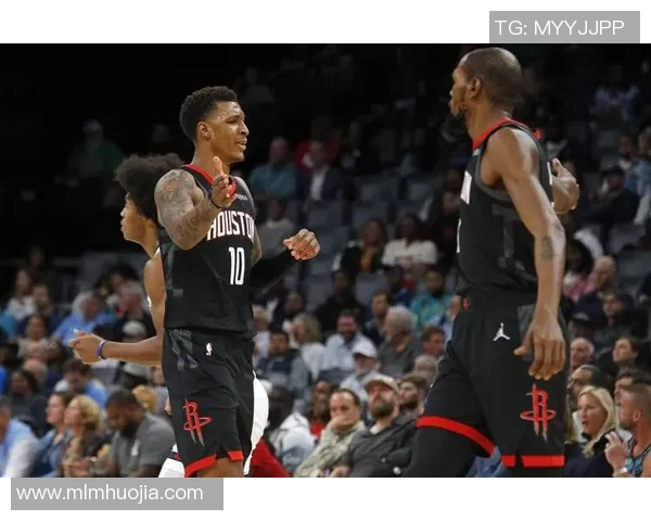 火箭队与步行者激战8月13号赛场精彩回顾与分析 火箭队与步行者激战8月13号赛场精彩回顾与分析